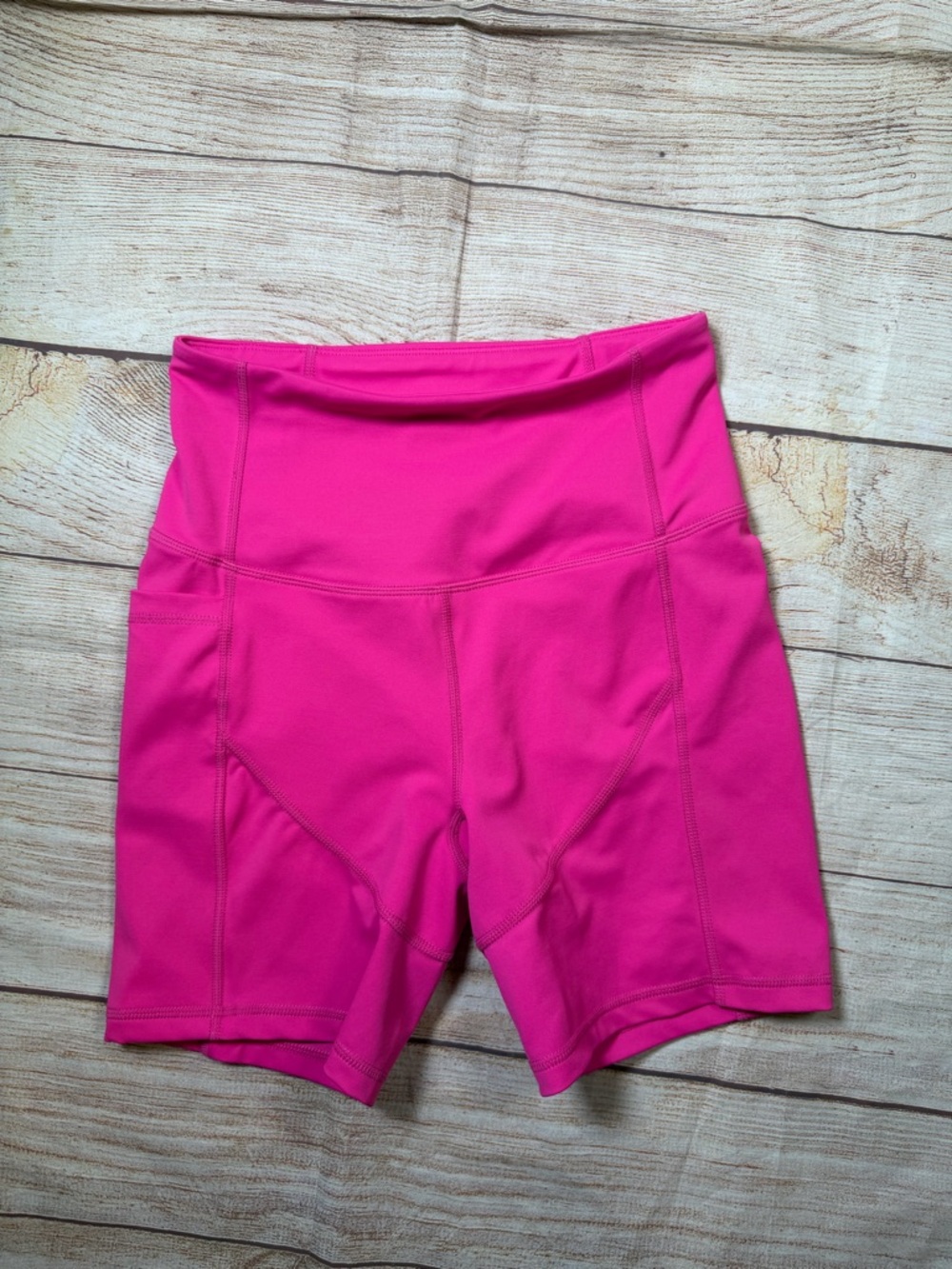 Hey Girl Runโ Women's High-Rise Athletic Bike Shorts in Hot Pink